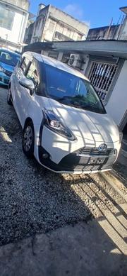Toyota Sienta 1.5 FWD 2016 White for sale