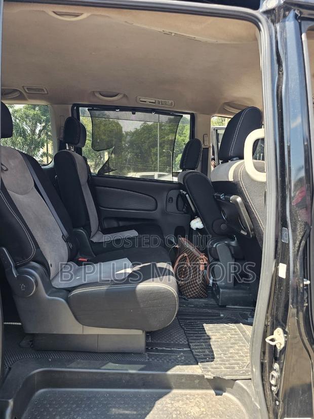 Nissan Serena 2014 Black