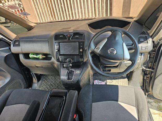 Nissan Serena 2014 Black