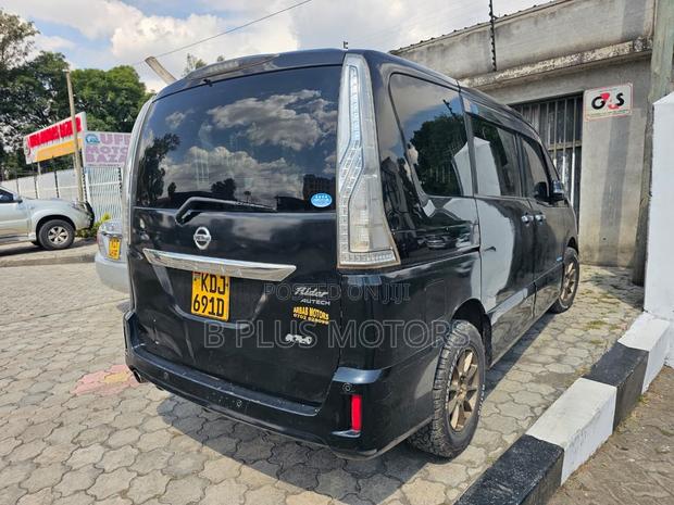 Nissan Serena 2014 Black