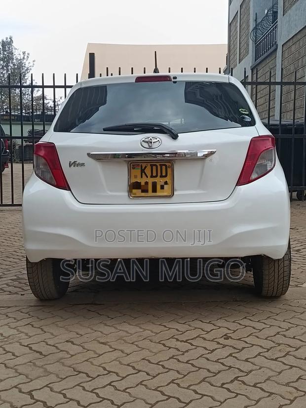 Toyota Vitz 2014 White