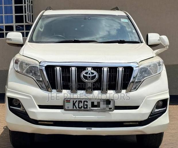 Toyota Land Cruiser Prado 2009 Off white