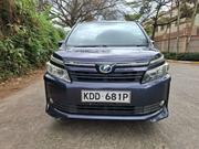 Toyota Voxy Hybrid X 2WD 7-Seater 2014 Blue for sale
