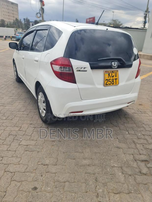Honda Fit 2012 White