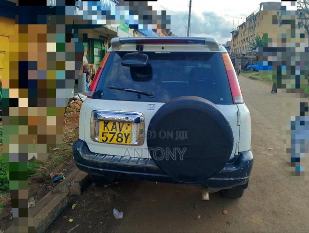 Honda CR-V 2002 White