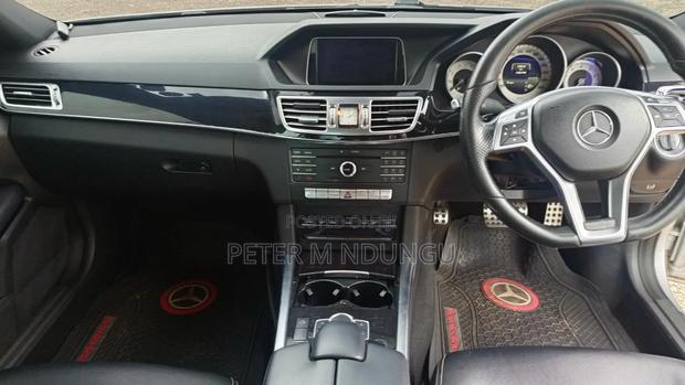 Mercedes-Benz E250 2016 Silver
