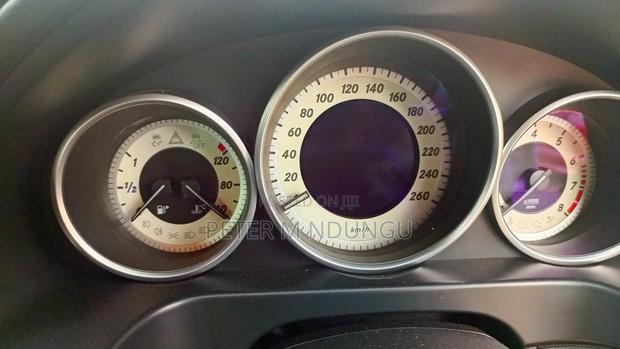 Mercedes-Benz E250 2016 Silver