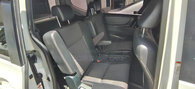Toyota Sienta 2018 White