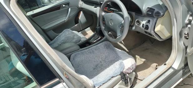 Mercedes-Benz C200 2023 Silver