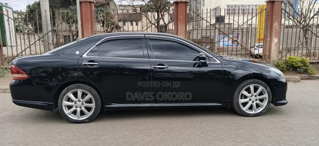 Toyota Crown 2008 Black
