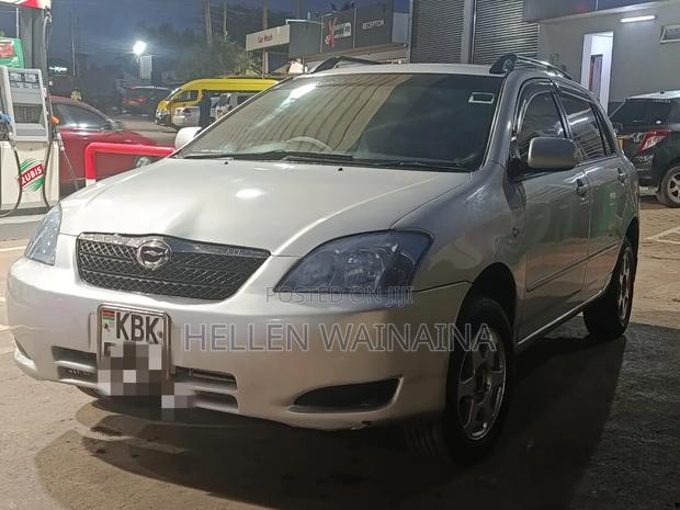 Toyota Corolla RunX 2005 Silver