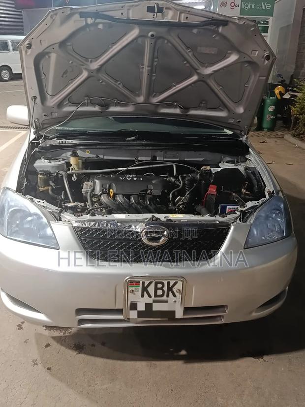 Toyota Corolla RunX 2005 Silver