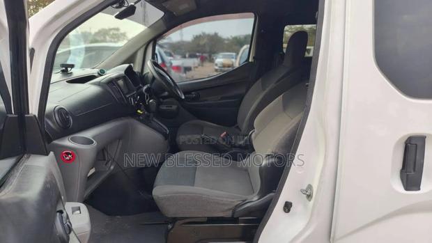 Nissan NP200 2016 Pearl