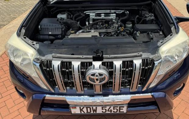 Toyota Land Cruiser Prado 2013 Blue
