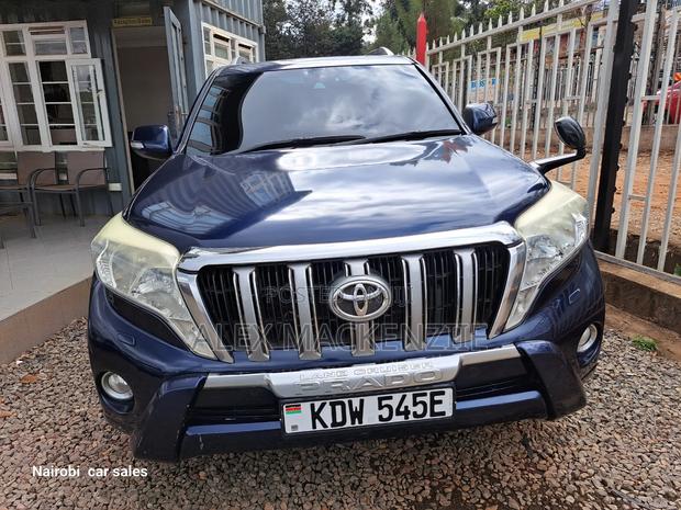 Toyota Land Cruiser Prado 2013 Blue