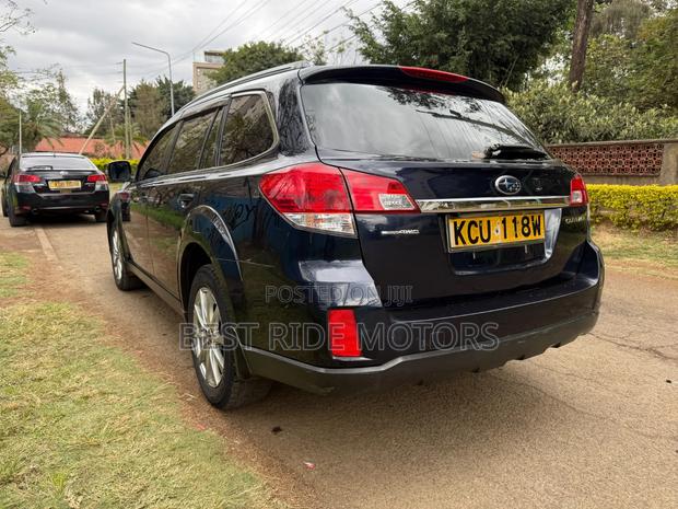 Subaru Outback 2012 Black