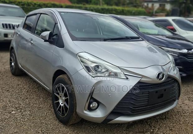 Toyota Vitz 2019 Silver