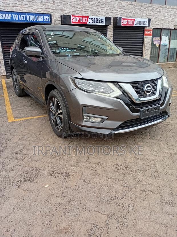Nissan X-Trail 2.0 Petrol AWD 2019 Gray