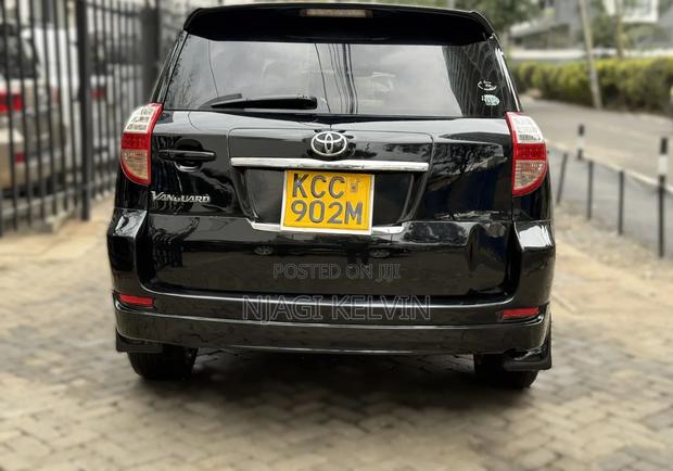 Toyota Vanguard 2008 Black