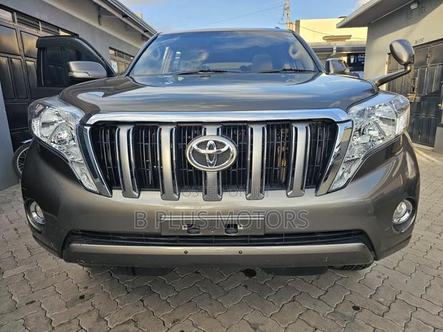 Toyota Land Cruiser Prado 2.7 VVT-i 2016 Gray