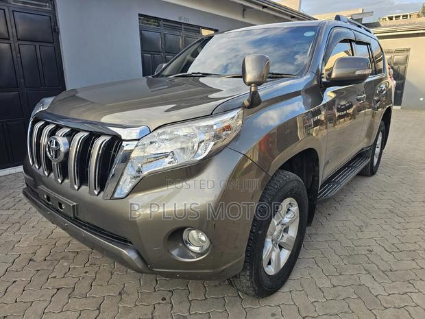 Toyota Land Cruiser Prado 2.7 VVT-i 2016 Gray