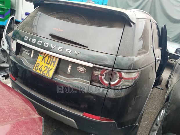 Land Rover Discovery Sport 2015 Green