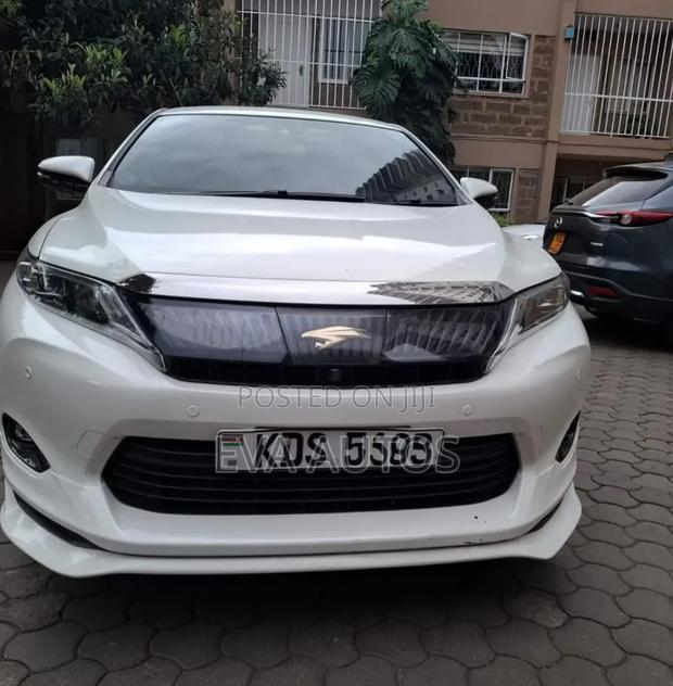 Toyota Harrier 2017 White