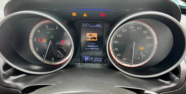 Suzuki Swift 2019 Brown