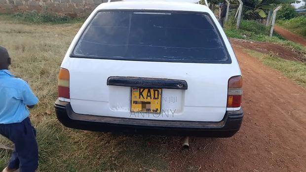 Toyota Corolla Hatchback 1995 White
