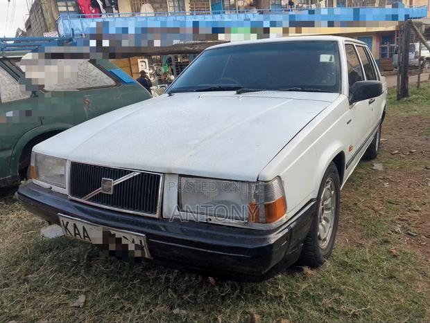 Volvo S90 1997 White