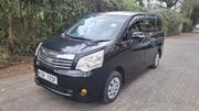 Toyota Noah 2.0 158hp FWD (8 Seater) 2010 Black for sale