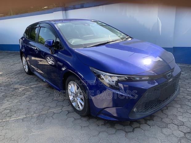 Toyota Corolla LE 2020 Blue