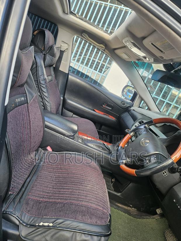 Lexus LX 570 2011 Black
