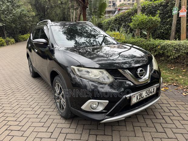 Nissan X-Trail 2.0 Petrol FWD 2014 Black