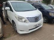 Toyota Alphard 2.4 Petrol FWD 2011 White for sale
