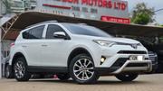 Toyota RAV4 Limited AWD (2.5L 4cyl 6A) 2016 White for sale