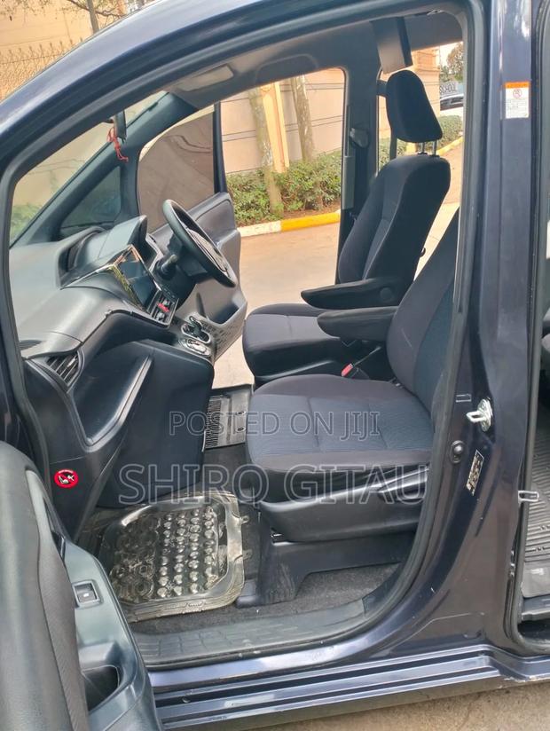 Toyota Noah 2014 Black