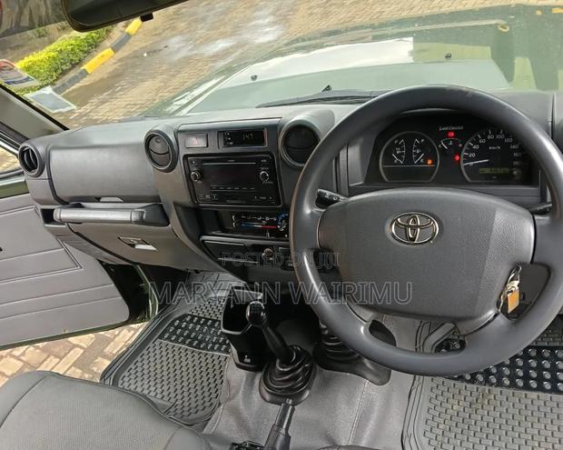 Toyota Land Cruiser 79 Series 2017 Green