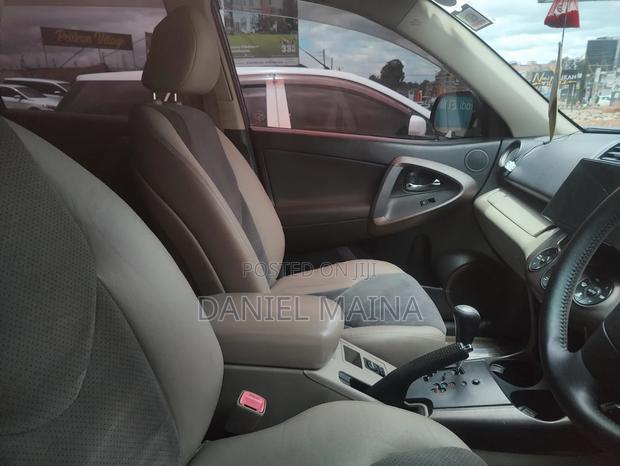 Toyota Vanguard 2009 Gray