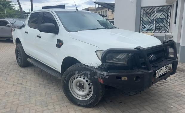 Ford Ranger 2015 White