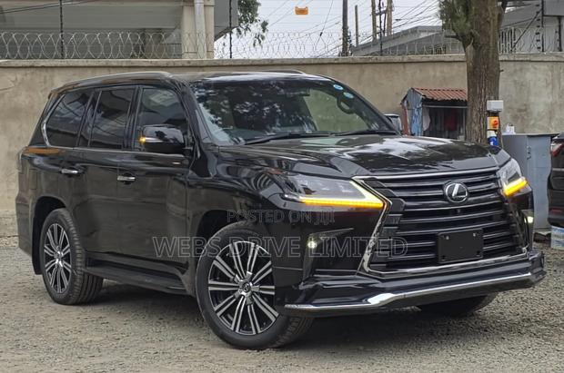 Lexus LX 570 AWD 2020 Black