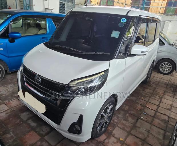 Nissan Dayz 2017 White