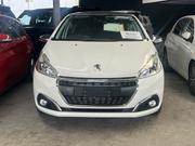 Peugeot 208 2019 White for sale