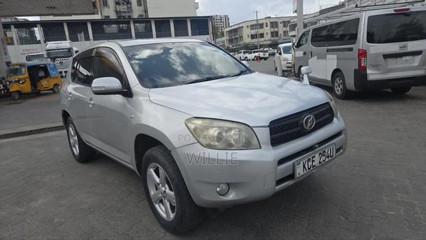 Toyota RAV4 2008 Silver