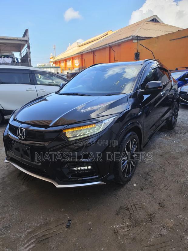 Honda Vezel 2019 Black