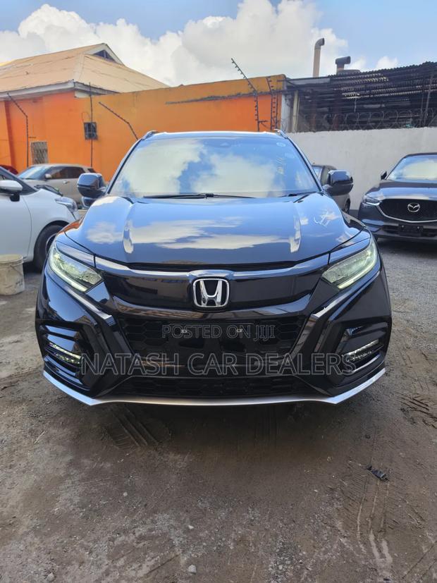 Honda Vezel 2019 Black