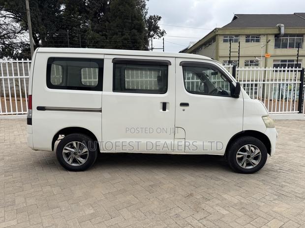 Toyota TownAce 2012 White
