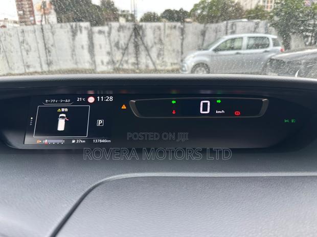 Nissan Serena 2019 White