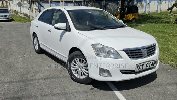 Toyota Premio 2013 White