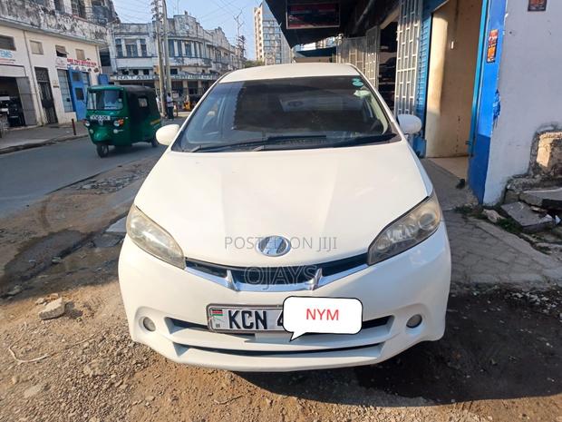 Toyota Wish 2010 White